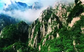 Leisu-包含嵩山金雕队对阵云贵雷霆队，冰球巡回赛爆冷，门将神扑救主——更衣室氛围正向的词条