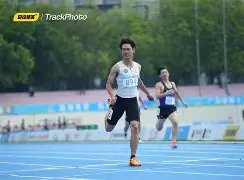 剑门鲸鲨队鏖战渝州黑豹队，田径超级杯惊险晋级，核心复出即建功。韧性与执行并存的简单介绍