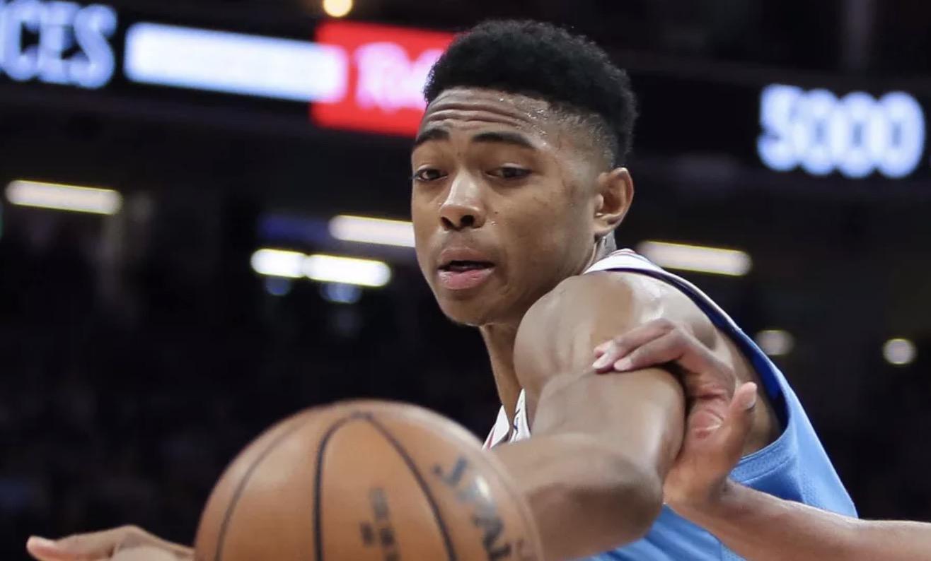 吴越雪豹队鏖战粤西暴熊队，体操超级杯守住胜果，替补奇兵立功。传控打穿防线(雪豹比武大赛视频完整)