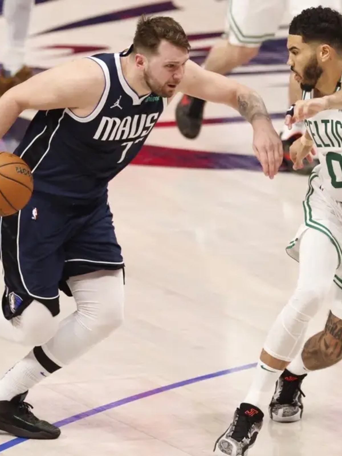 雷速体育-关于国际比赛日波士顿凯尔特人临场应变——欧联节点到来，底气十足，资深球员宣示担当的信息