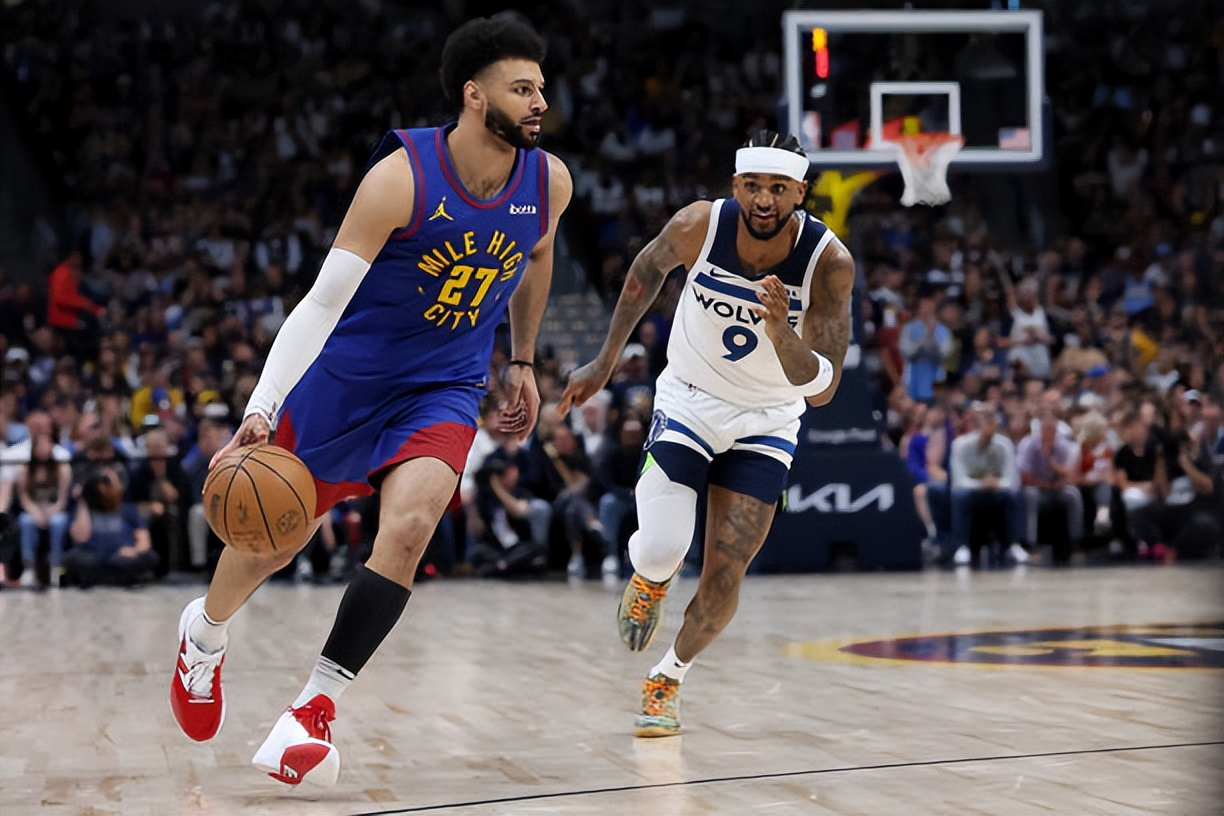 赛前突围战来临，明尼苏达森林狼围绕全明星赛单刀错失，气氛紧张，年轻球员得到机会的简单介绍