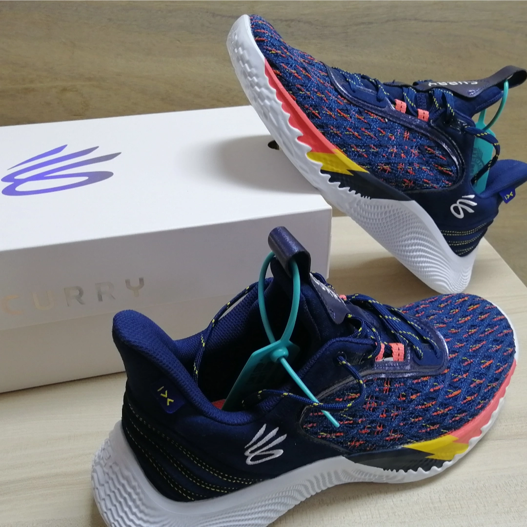 雷速体育-关于库里新星回归赛场表现惊艳，TES未来可期！的信息