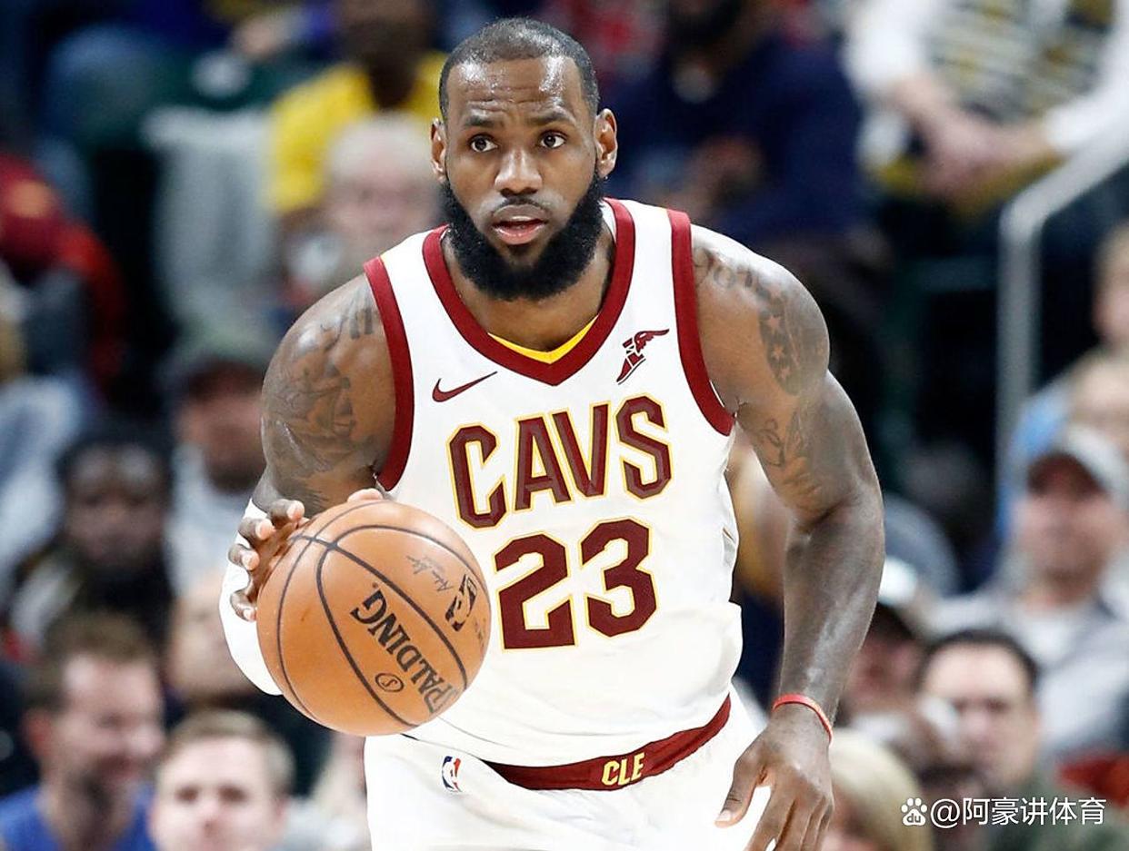 包含詹姆斯回归赛场,败北首场状态亮眼,勇士观众沸腾!的词条 包含詹姆斯回归赛场,败北首场状态亮眼,勇士观众沸腾!的词条