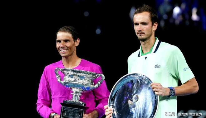 雷速-纳达尔巅峰对决，凯恩与60激战利物浦分钟，出色防守胜负难料！的简单介绍